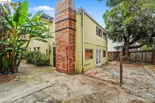 4035 Howe St, Oakland, CA 94611 - Photo 32