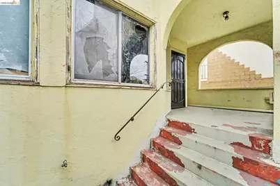 4035 Howe St, Oakland, CA 94611 - Photo 8