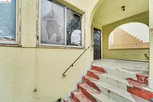 4035 Howe St, Oakland, CA 94611 - Photo 8