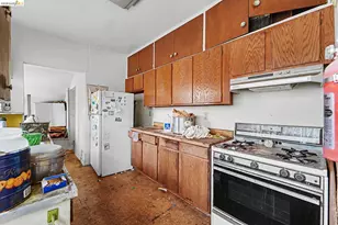 4035 Howe St, Oakland, CA 94611 - Photo 22