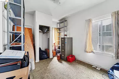4035 Howe St, Oakland, CA 94611 - Photo 18