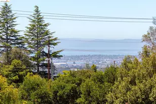 5025 Woodminster Ln, Oakland, CA 94602 - Photo 10