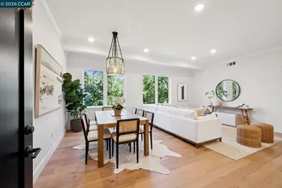 25 Woodbury Highlands Ct #21, Lafayette, CA 94549 - Photo 1