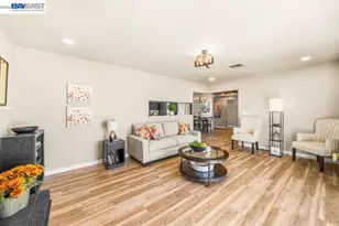 10818 Whitmore Ave, Hughson, CA 95326 - Photo 8