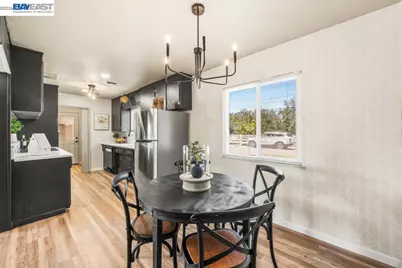 10818 E. Whitmore Avenue, Hughson, CA 95326 - Photo 2