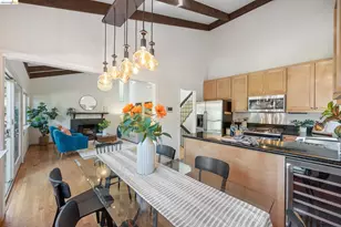 6600 Heather Ridge Way, Oakland, CA 94611 - Photo 26