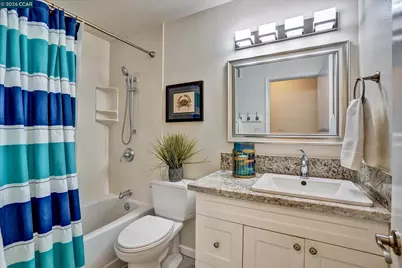 1607 Lynwood Dr, Concord, CA 94521 - Photo 34