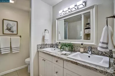 1607 Lynwood Dr, Concord, CA 94521 - Photo 18