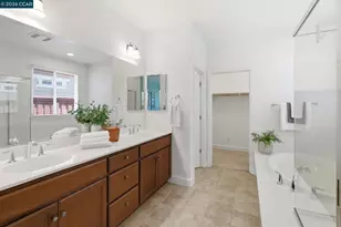 306 Crimson Cir, Vacaville, CA 95687 - Photo 14