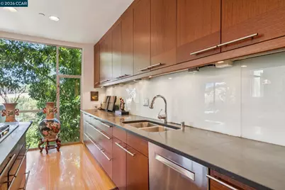 34 Underhill Rd, Orinda, CA 94563 - Photo 14
