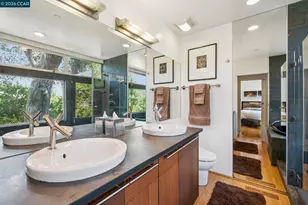 34 Underhill Rd, Orinda, CA 94563 - Photo 24