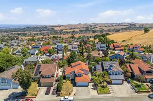 2137 Pheasant Dr, Hercules, CA 94547 - Photo 84
