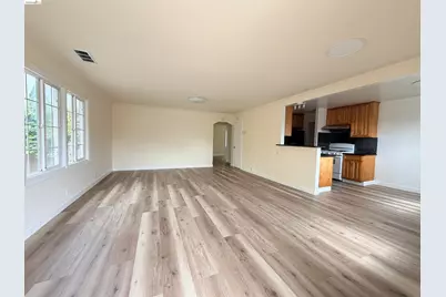 787 34th St, Richmond, CA 94805 - Photo 4