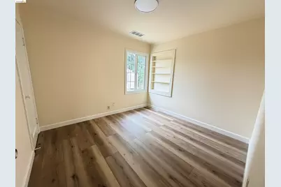 787 34th St, Richmond, CA 94805 - Photo 18