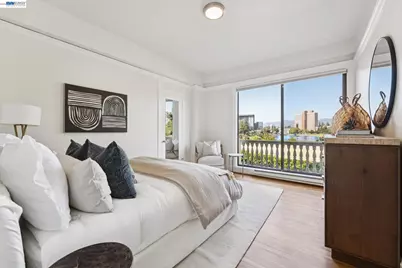 200 Lakeside Dr #202, Oakland, CA 94612 - Photo 24