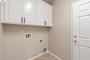 1532 Sophie Ln, Escalon, CA 95320 - Photo 38