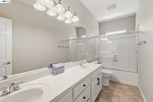 1532 Sophie Ln, Escalon, CA 95320 - Photo 30