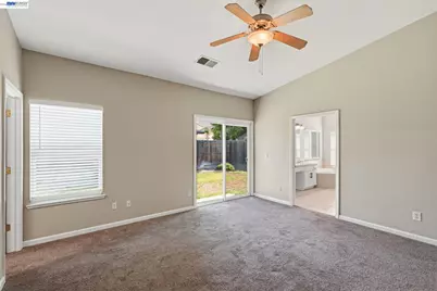 1532 Sophie Ln, Escalon, CA 95320 - Photo 18