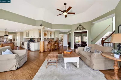 715 Castle Rock Rd, Walnut Creek, CA 94598 - Photo 18