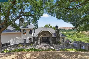 715 Castle Rock Rd, Walnut Creek, CA 94598 - Photo 4