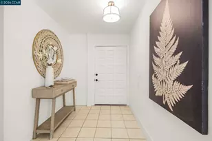 9689 Davona Dr, San Ramon, CA 94583 - Photo 4