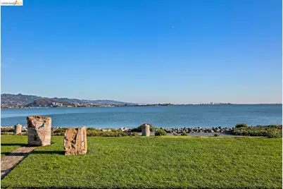 191 Schooner Ct, Richmond, CA 94804 - Photo 38