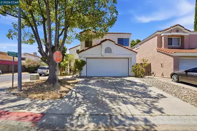 1032 Burnham Dr, Pittsburg, CA 94565 - Photo 2