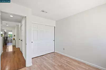1032 Burnham Dr, Pittsburg, CA 94565 - Photo 26