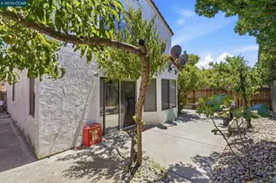 1032 Burnham Dr, Pittsburg, CA 94565 - Photo 34