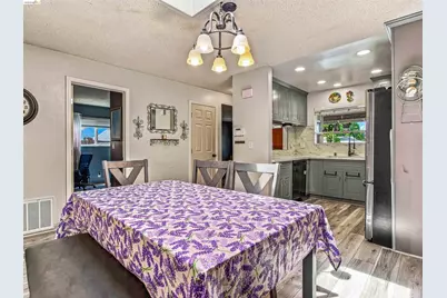 2842 Akino Ct, San Jose, CA 95148 - Photo 16