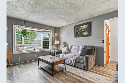 2842 Akino Ct, San Jose, CA 95148 - Photo 4
