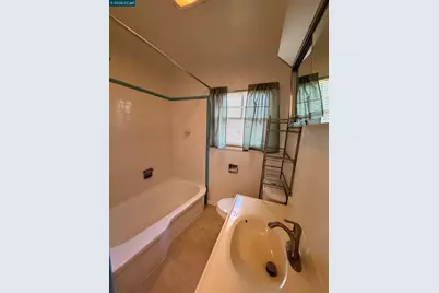 2344 Scenic Ave, Martinez, CA 94553 - Photo 14