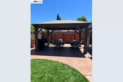 191 Clipper Dr, Pittsburg, CA 94565 - Photo 6