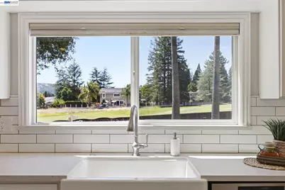 3309 Burning Tree Dr, San Ramon, CA 94583 - Photo 32
