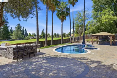 3309 Burning Tree Dr, San Ramon, CA 94583 - Photo 46