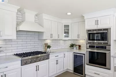 3309 Burning Tree Dr, San Ramon, CA 94583 - Photo 30