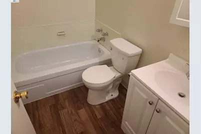 22759 Vermont St, Hayward, CA 94541 - Photo 14