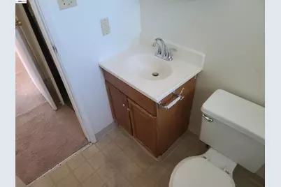 22759 Vermont St, Hayward, CA 94541 - Photo 20