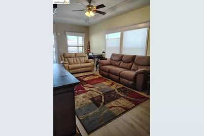 131 Cabana Dr, Napa, CA 94558 - Photo 10