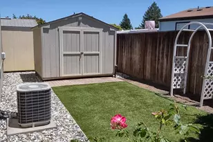 131 Cabana Dr, Napa, CA 94558 - Photo 14