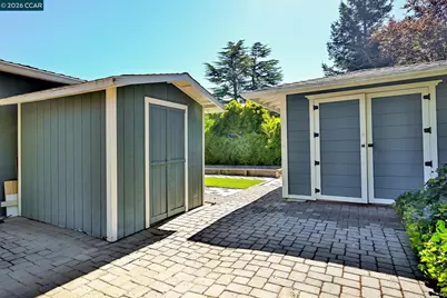 101 Camino Amigo Ct, Danville, CA 94526 - Photo 30