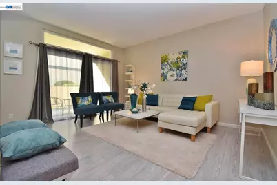2934 Flint St, Union City, CA 94587 - Photo 2