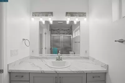 1232 York St, Richmond, CA 94801 - Photo 8