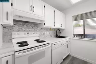 1437 Marchbanks Dr, Walnut Creek, CA 94598 - Photo 12