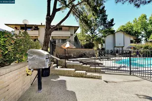 1437 Marchbanks Dr, Walnut Creek, CA 94598 - Photo 24