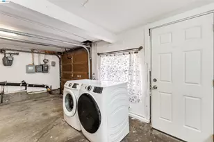 25 Regent St, San Francisco, CA 94112 - Photo 26
