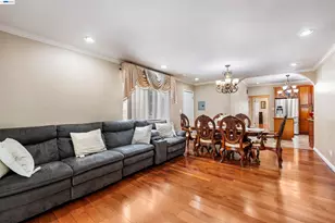 25 Regent St, San Francisco, CA 94112 - Photo 18