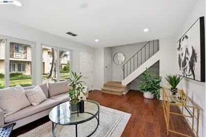 27864 Hummingbird Ct, Hayward, CA 94545 - Photo 6