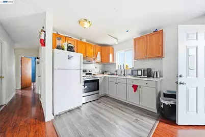 2223 23rd St, Oakland, CA 94606 - Photo 28