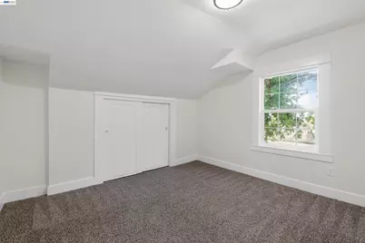 3015 Point Pleasant Rd, Elk Grove, CA 95757 - Photo 18
